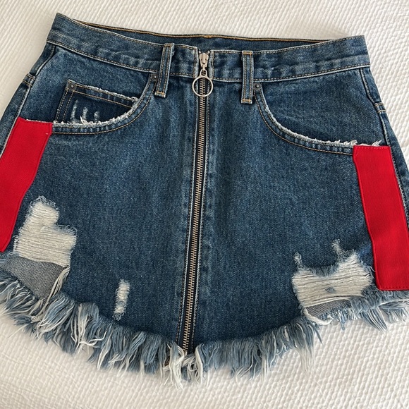 Carmar Denim Skirt - Picture 2 of 5